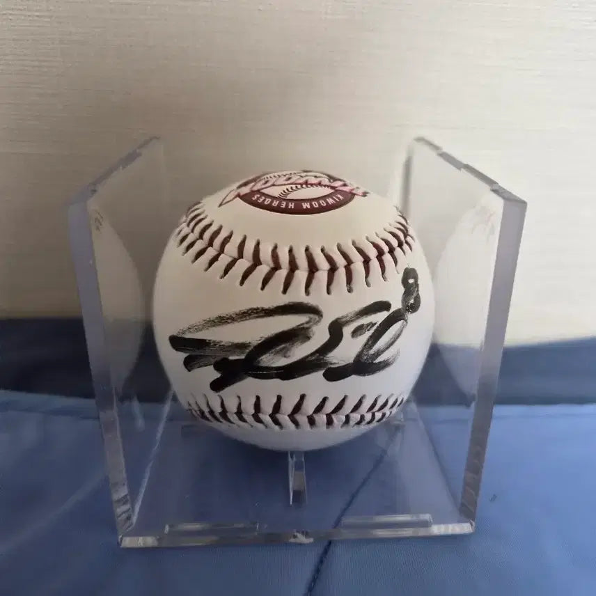 [BUNJANG] Kiwoom Heroes Appler Autographed Baseball / 키움 애플러 사인볼
