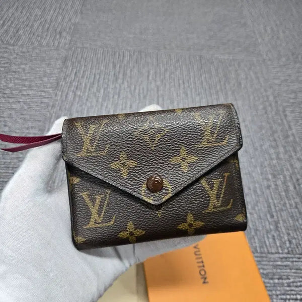 [BUNJANG] Louis Vuitton Victorine Wallet / [특가][정품] 루이비통 빅토린 월릿