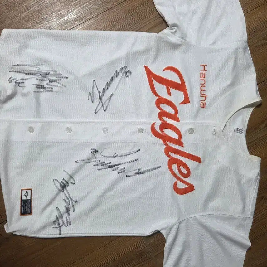 [BUNJANG] Hanwha Eagles Signed Baseball Jersey / 한화 이글스 유니폼 싸인 """
