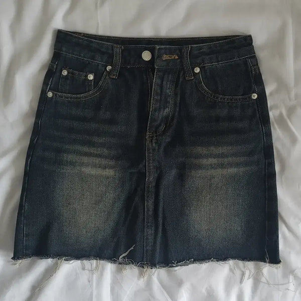 [BUNJANG] H-Line Black Denim Skirt (Size M) / H라인 흑청색 청치마(M 사이즈)