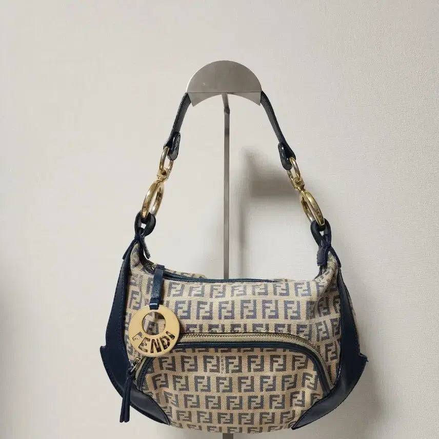 [BUNJANG] Fendi Zucchino Mini Shoulder Bag / 펜디 쥬카 미니 숄더백 청녹색