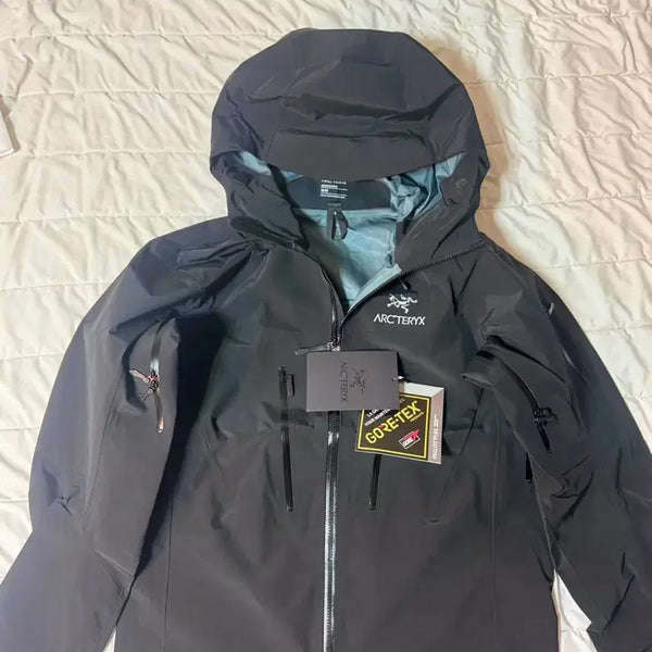 [BUNJANG] Arc'teryx GORE-TEX PACLITE Jacket / 아크테릭스 고어텍스 알파 판매합니다