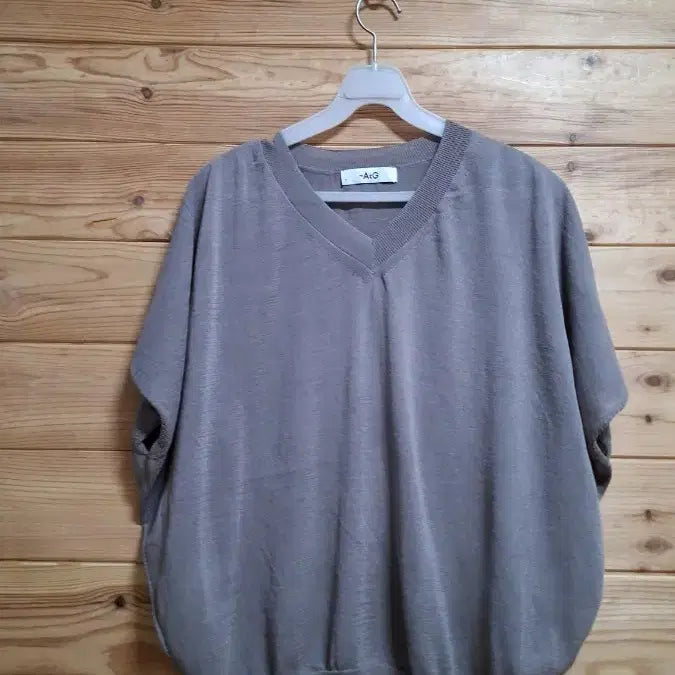 [BUNJANG] The Edge Linen Blend Knit Blouse / 더엣지  마 혼방 니트 블라우스