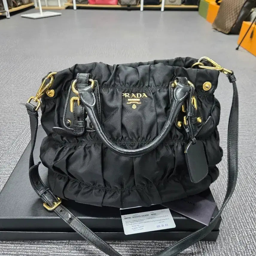 [BUNJANG] Prada Gauffre Tessuto 2WAY Tote Bag BN1792 / [특가][정품] 프라다 고프레 숄더백