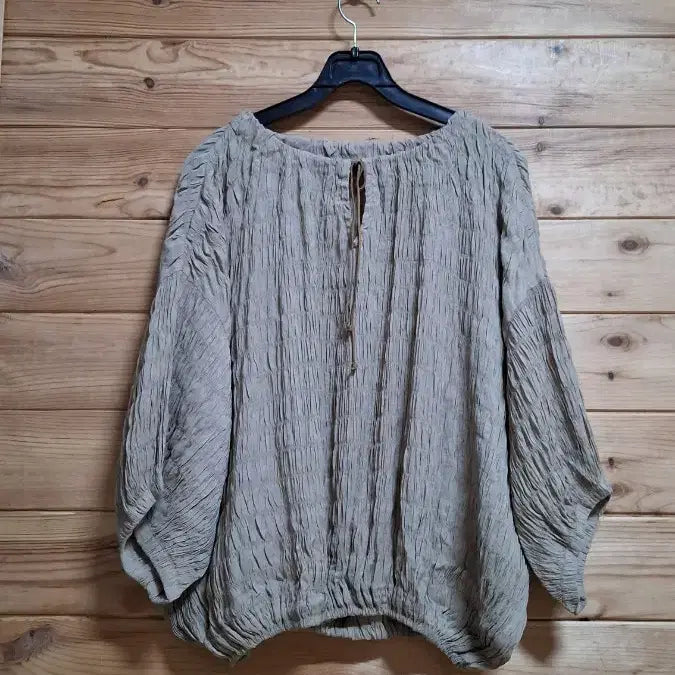 [BUNJANG] Pleated Blouse / 플리츠 블라우스