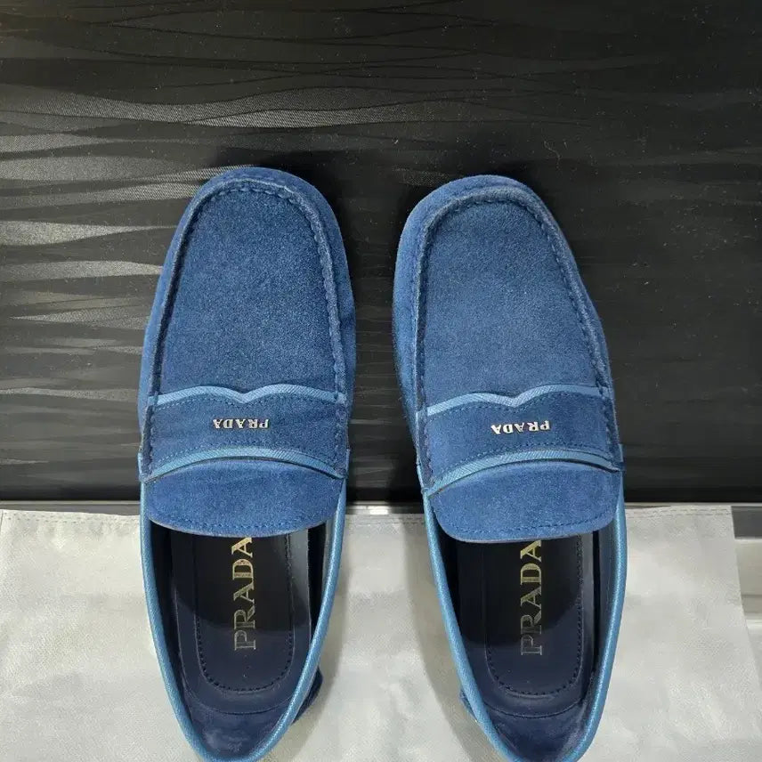 [BUNJANG] Prada Blue Suede Loafers / 프라다 블루스웨이드 로퍼 판매합니다(250)