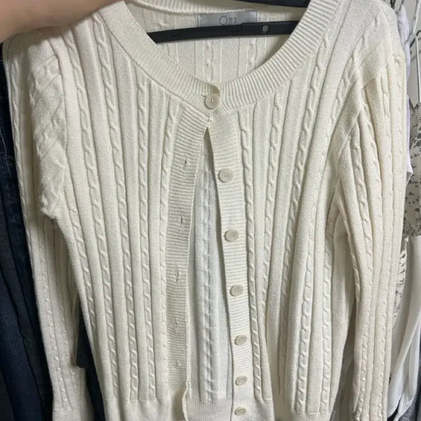 [BUNJANG] Women's Cable Knit Cardigan - Ivory / 여성 케이블 니트 가디건 아이보리