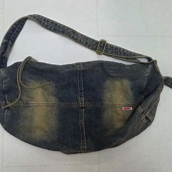 [BUNJANG] Sculptor Denim Shoulder Bag / 스컬프터 데님 백