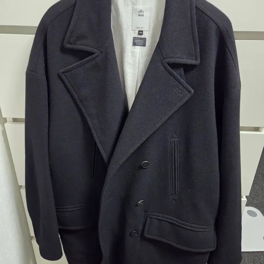 [BUNJANG] Polilu Heavy Wool Peacoat Padded Lining Size 4 / 판) 4 폴리테루 헤비 울 피코트(패디드라이닝)