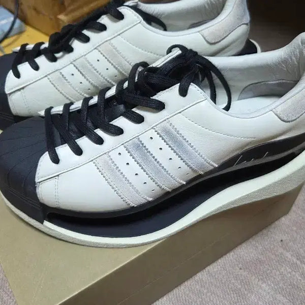 [BUNJANG] Y-3 Gentry Black/White Sneakers US 8 / y3 겐도 us8 uk7.5 41.5사이즈