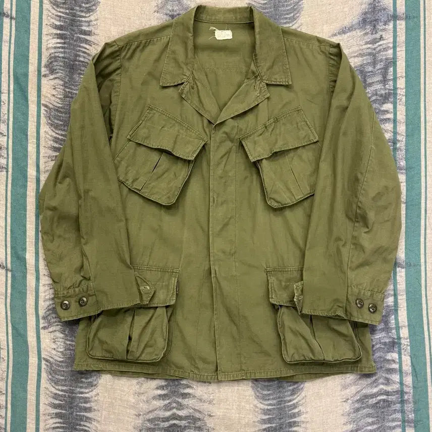 [BUNJANG] 70s U.S. Army Jungle Fatigue Jacket (Macshore Classics) / L) 70s U.S. Army 정글 퍼티그 자켓
