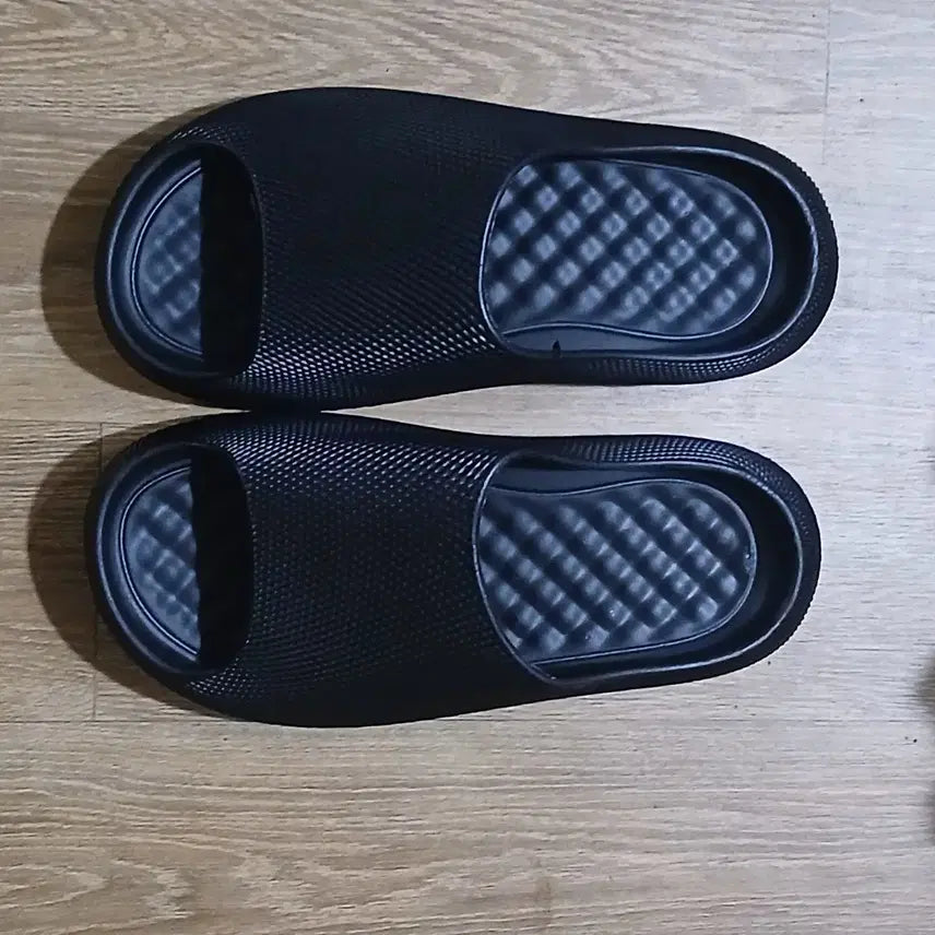 [BUNJANG] Men's Sandals/Slippers - Black / 새상품/250  255