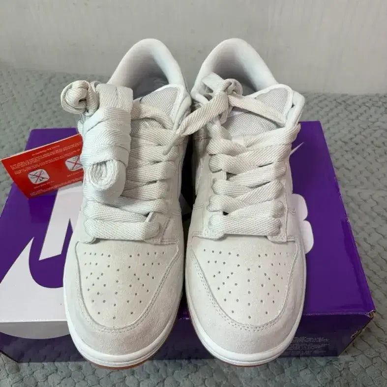 [BUNJANG] Nike SB Dunk Low Pro B Pale Ivory Summit White / 나이키 SB 덩크 로우 프로 B 페일 아이보리 서밋 화이트