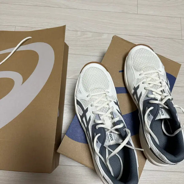 [BUNJANG] Asics Libre CF Volleyball Shoes Size 285 / 아식스 리브레 CF 배구화 285