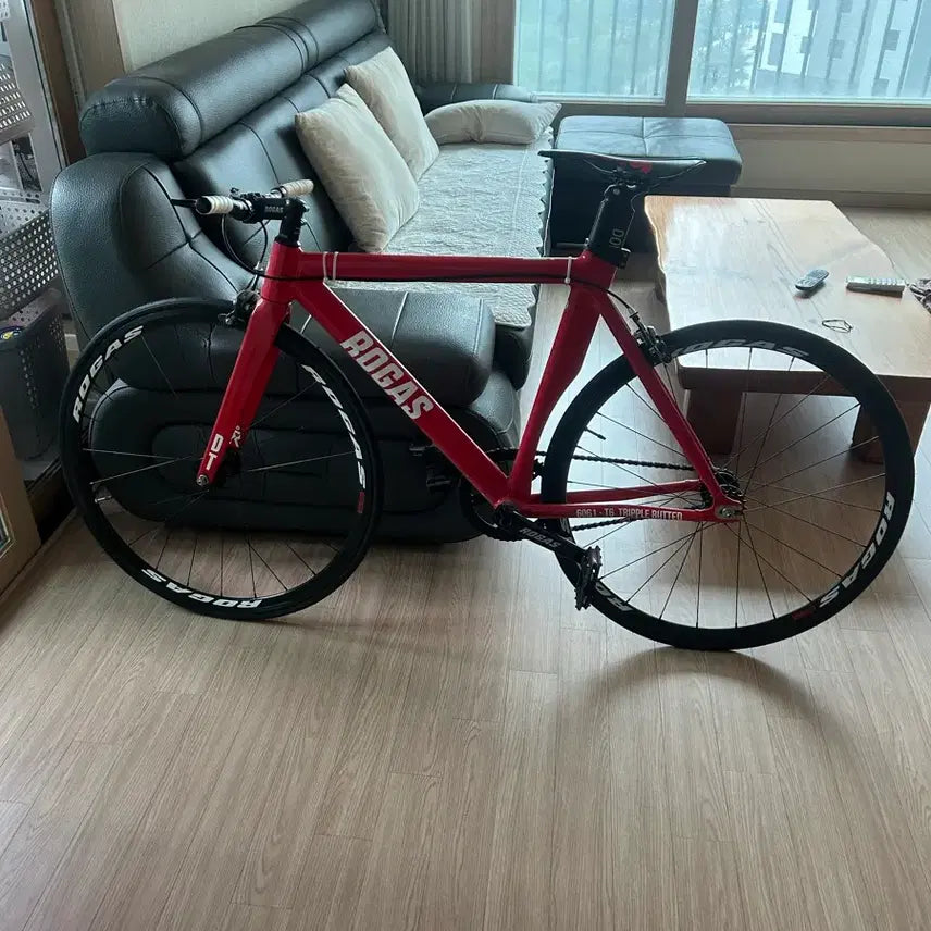 [BUNJANG] Logas Downtown Fixie Bicycle (Near New) / 로가스 다운타운 픽시 완차(거의신품)