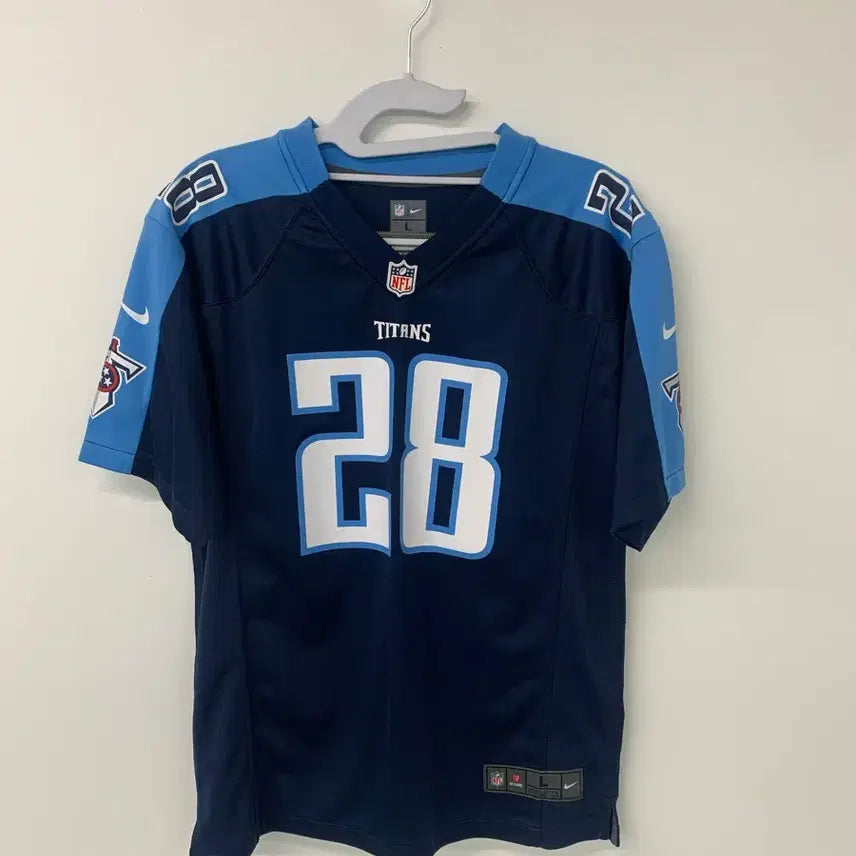 [BUNJANG] Nike Tennessee Titans Jersey #28 / 나이키 테네시 타이탄스 져지 28번
