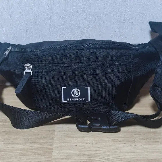 [BUNJANG] Beanpole Hip Sack Black / 빈폴 힙색 블랙