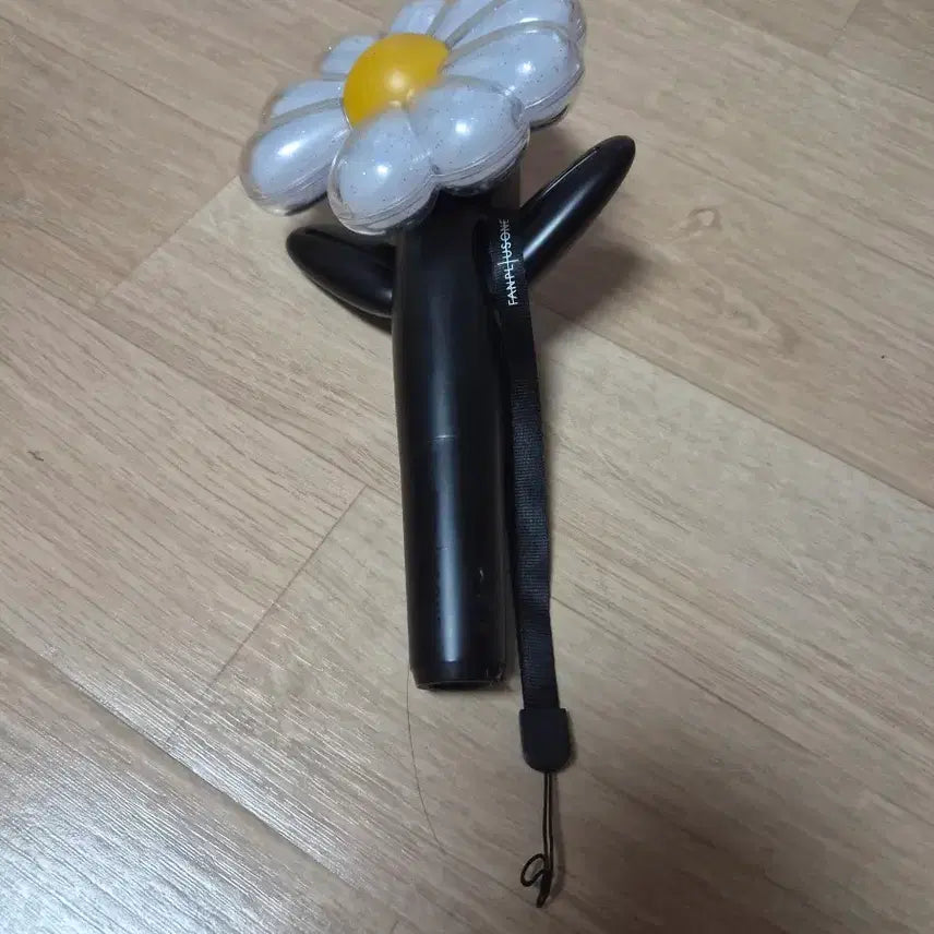 [BUNJANG] G-Dragon Daisy Bong Lightstick / 지디 데이지봉