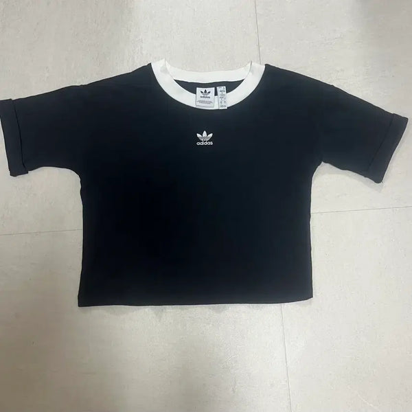 [BUNJANG] Adidas Short Sleeve T-Shirt Black / 아디다스 반팔티 블랙