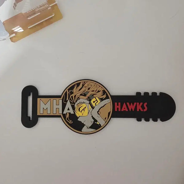 [BUNJANG] My Hero Academia Hawks Rubber Cable Holder (Opened) / 나의히어로아카데미아 나히아 호크스 러버 케이블 홀더 쿠지