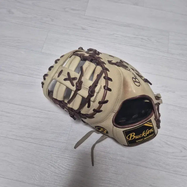 [BUNJANG] Buckler 1st Base Mitt / buckler 1루 글러브
