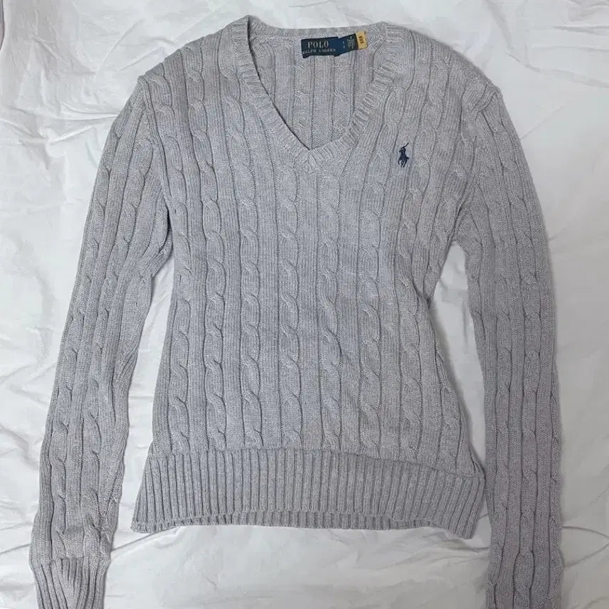 [BUNJANG] Polo Ralph Lauren Cable Knit V-Neck Sweater / 폴로 랄프로렌 꽈배기 브이넥 니트