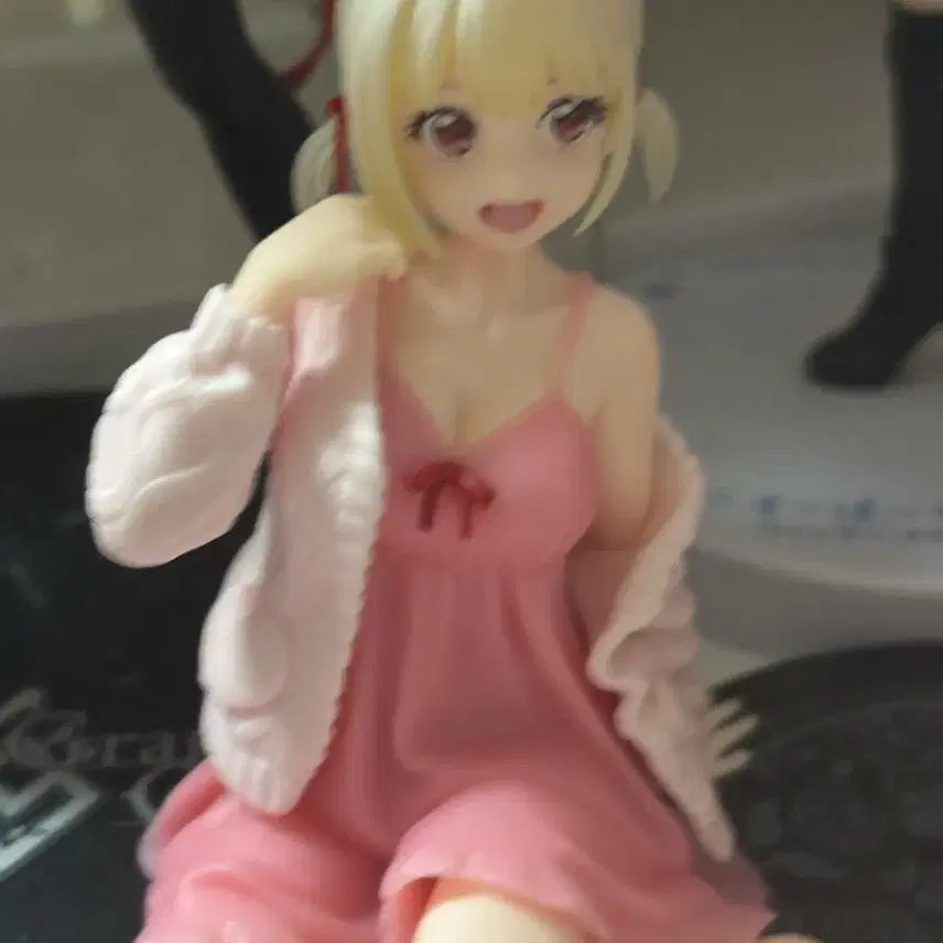 [BUNJANG] Lycoris Recoil Chisato Figure / 미소녀 방꾸 리코리스리코일 치사토 피규어 판매합니다
