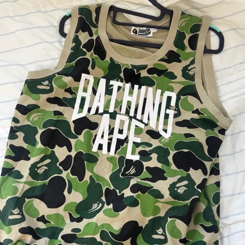 [BUNJANG] BAPE Camo Sleeveless Top / 베이프 나시