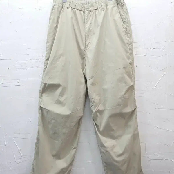 [BUNJANG] Uniqlo C Parachute Pants Beige L / 유니클로C 파라슈트팬츠 베이지 L