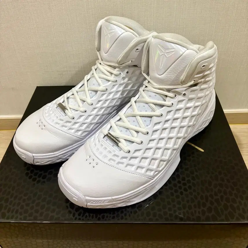 [BUNJANG] Nike Kobe 3 Protro Halo EP (Size 300) / 코비3 프로트로 EP 헤일로 300mm **아웃도어 가능한 유일한 코비**