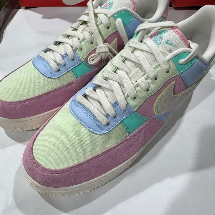 [BUNJANG] Nike Air Force 'Easter Edition' Sneakers / 나이키 에어포스 부활절