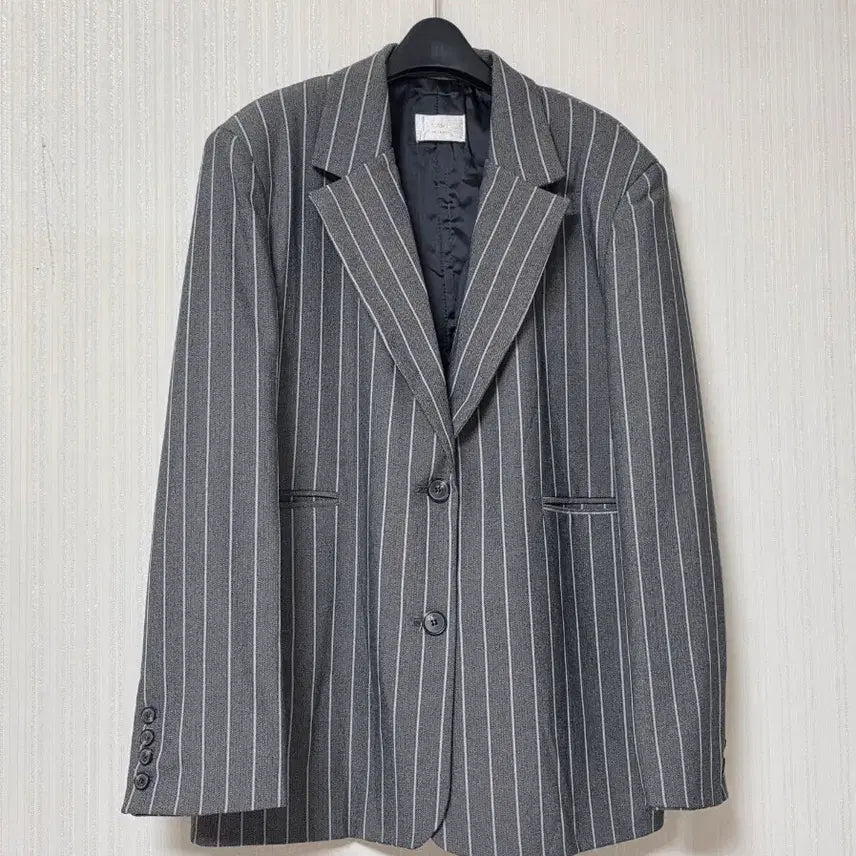 [BUNJANG] Striped Oversized Daddy Fit Jacket / 스트라이프 오버핏 자켓 대디핏