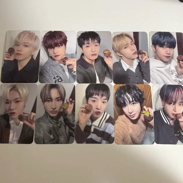 [BUNJANG]  xikers Fromm Store Dujonkku Photocard Set / 싸이커스 프롬스토어 두쫀쿠 포카 세트