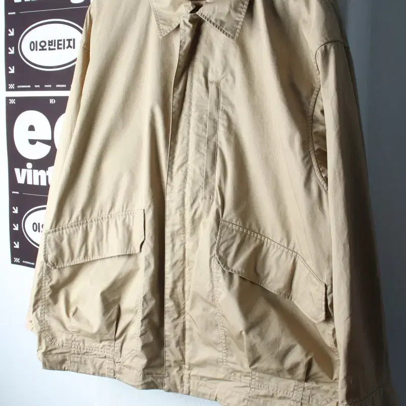 [BUNJANG] Uniqlo Zip-Up Windbreaker Field Jacket Beige / (M-L) 유니클로 집업 바람막이 점퍼자켓 필드자켓 베이지-H37564