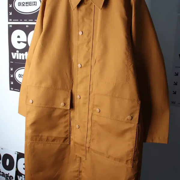 [BUNJANG] Uniqlo U Line Zip-Up Windbreaker Jacket / (M-L) 유니클로 집업 바람막이 점퍼자켓 U라인 레인자켓-H37571