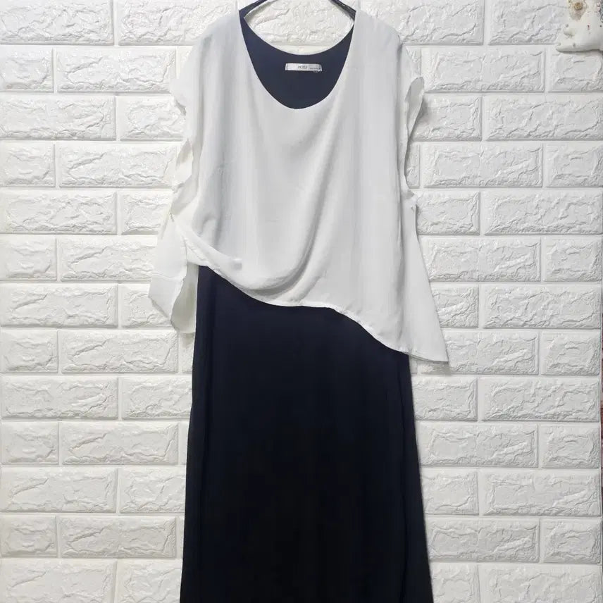 [BUNJANG] Sleeveless Layered Long Dress / 레이어드민소매원피스