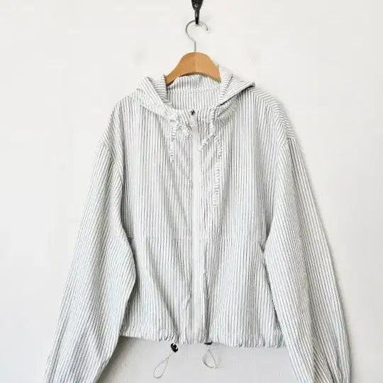 [BUNJANG] Striped Jumper / 스트라이프 점퍼