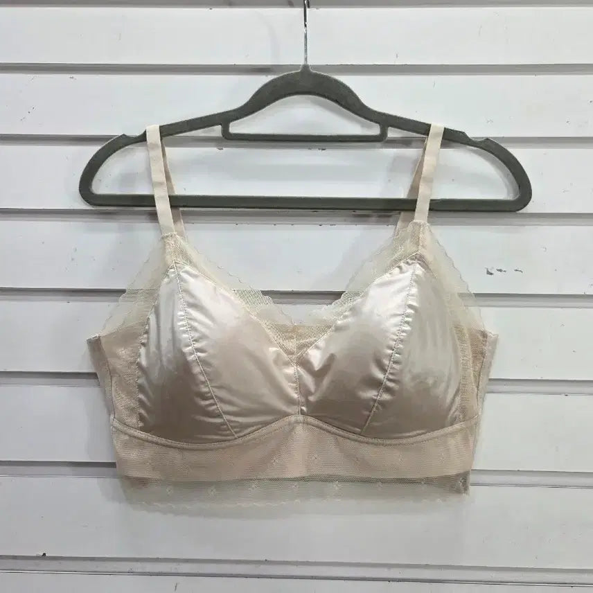 [BUNJANG] Light Beige Mesh Accent Cylindrical Bra (Size 66) / 연베이지  망사포인트 원통형브라 66/보물찾기천사