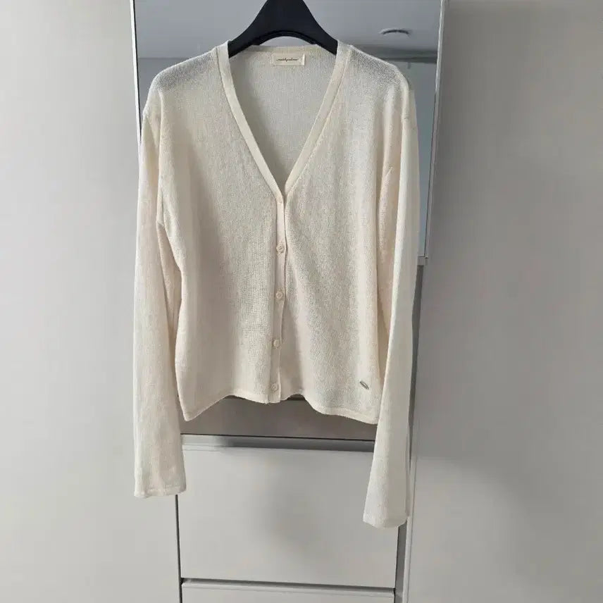 [BUNJANG] Ivory Cardigan / 가디건 아이보리