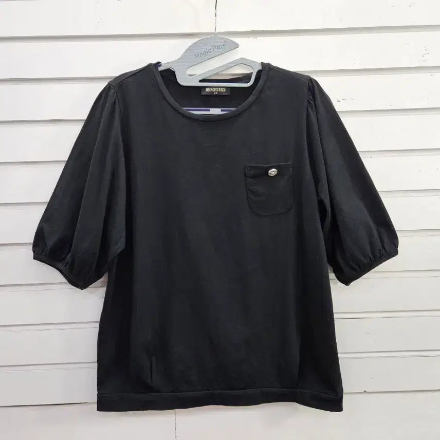[BUNJANG] Black Round Neck T-Shirt / 블랙  면 여성 라운드티 66/보물찾기천사