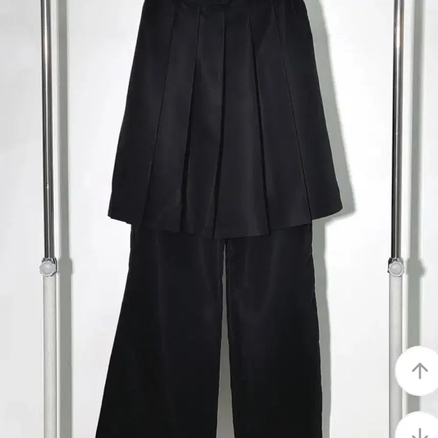 [BUNJANG] Ablery Pleated Midi Skirt Pants / 에이블리 플리츠 미디 스커트 팬츠 교신