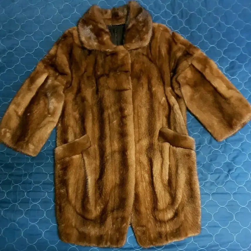 [BUNJANG] Women's Full Skin Mink Coat Brown / 휘메일 풀스킨 밍크 코트 브라운 (66)