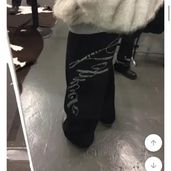[BUNJANG] Ablie Cubic Back Point Lettering Wide Training Pants / 에이블리 큐빅 백포인트 레터링 와이드 트레이닝 팬츠