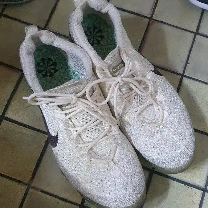 [BUNJANG] Nike VaporMax Sneakers / 나이키 베이퍼맥스 265 상태매우좋음 정가 25만원