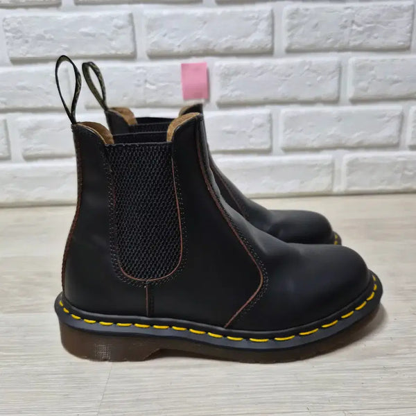 [BUNJANG] Dr. Martens 2976 Chelsea Boots / 닥터마틴 2976 부츠 220mm