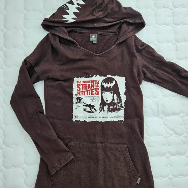 [BUNJANG] Emily The Strange Brown Hooded Sweatshirt / 에밀리 더 스트레인지 브라운 후드티힙합갸루고스펑크