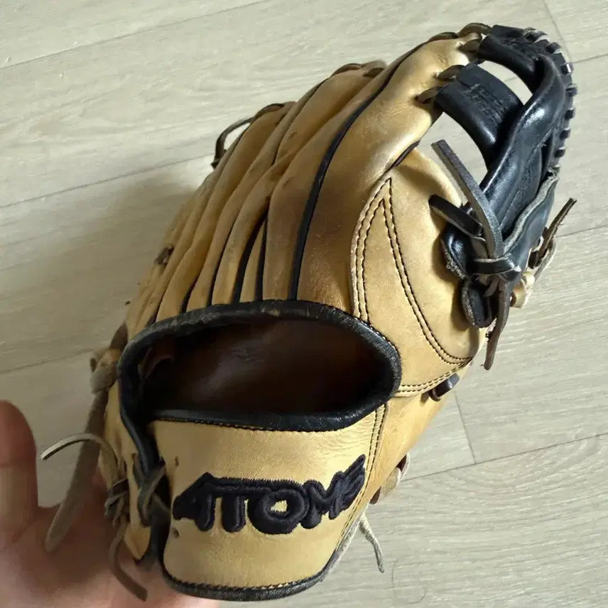 [BUNJANG] Atoms Baseball Glove / 아톰즈 글러브