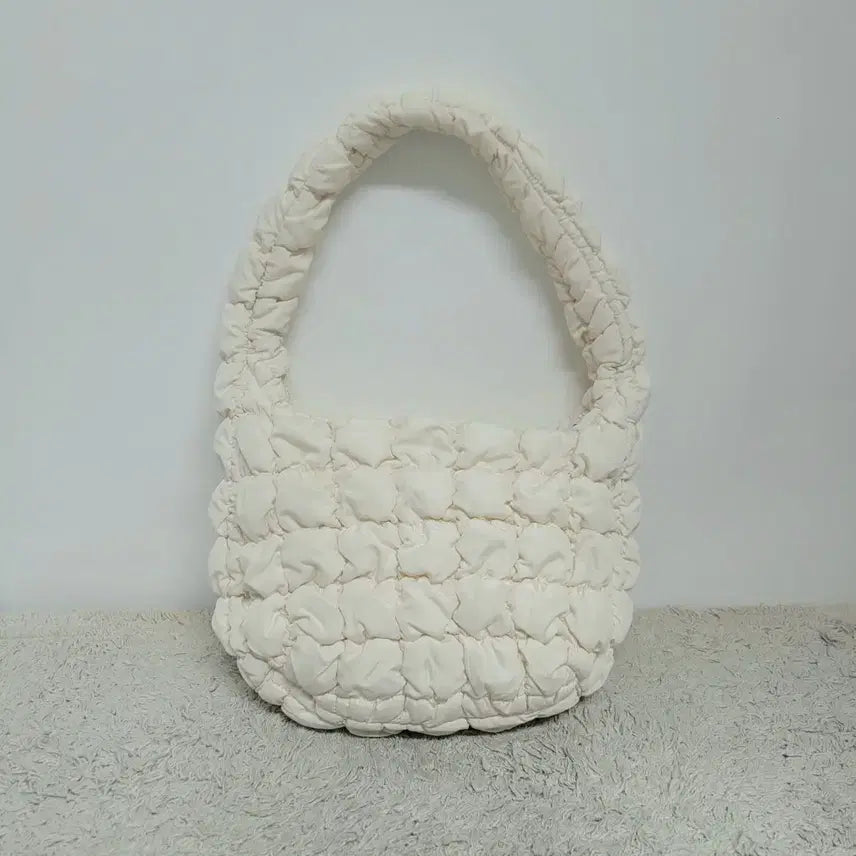 [BUNJANG] COS Quilted Mini Bag Cream / 코스 cos 퀄티드 미니백 크림