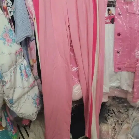 [BUNJANG] Juicy Couture Pink Velour Track Pants Size S / 핑크색  쥬시꾸뛰르 S