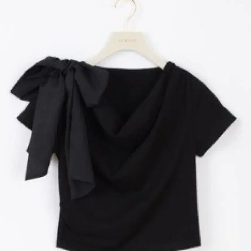 [BUNJANG] Anmille Ribbon Drape Short Sleeve T-Shirt / 안미르 Anmille 리본 드레이프 반팔